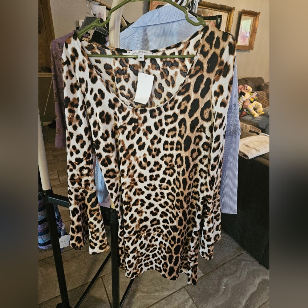 Leopard print shirt size Medium